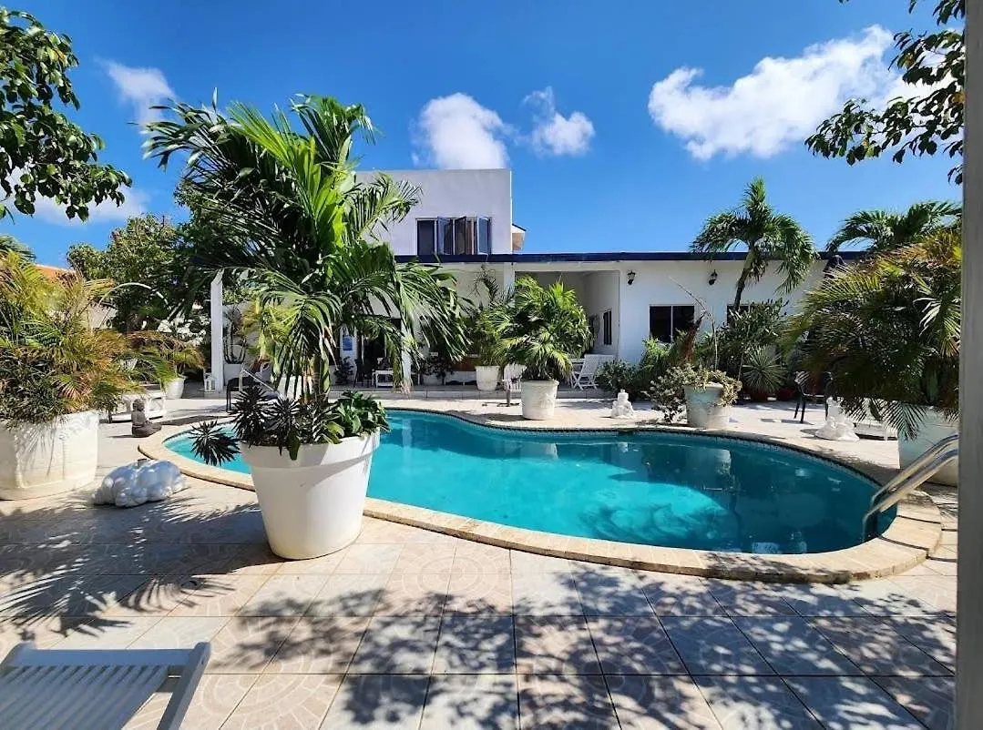 Hostel Harmony Boutique Apartments Oranjestad